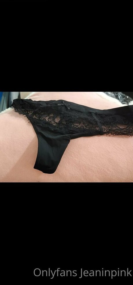 背が高くて巨乳のOnlyFans アート裸 ギャラリー