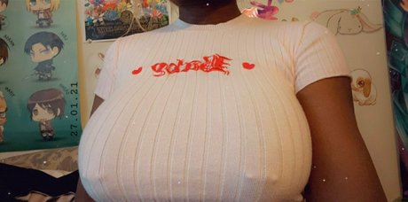 ヌード 屋外 OnlyFans 無料エロ 写真