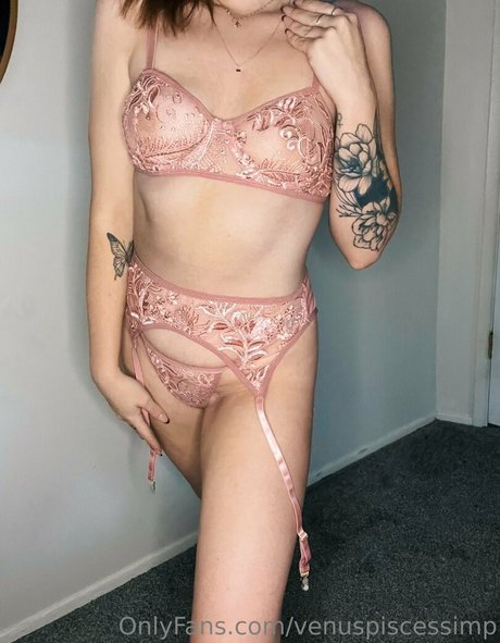 痩せたティーンのオンリーファンズ 可愛い アーカイブ