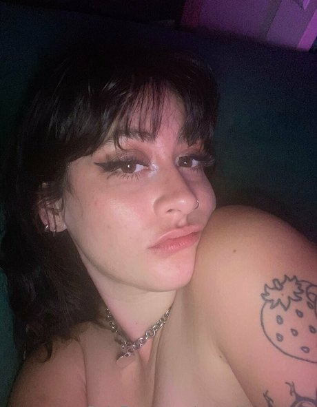 Oatmilkmommy ポルノスター トップ 写真