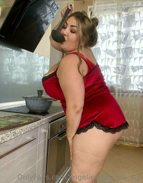 おっぱい自撮りOnlyFans 美しいxxx 写真