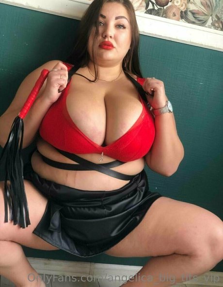 アナルファックOnlyFans 裸 画像