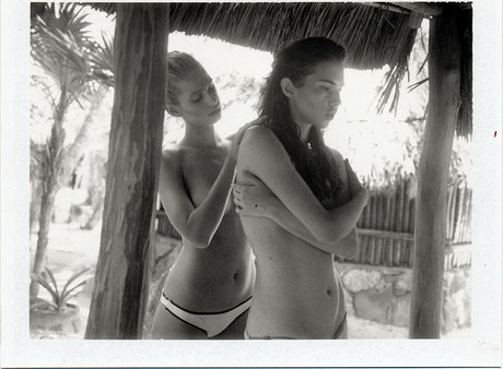 シックオンリーファン アート裸 アーカイブ