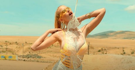 rachelkay エロティックモデル 写真