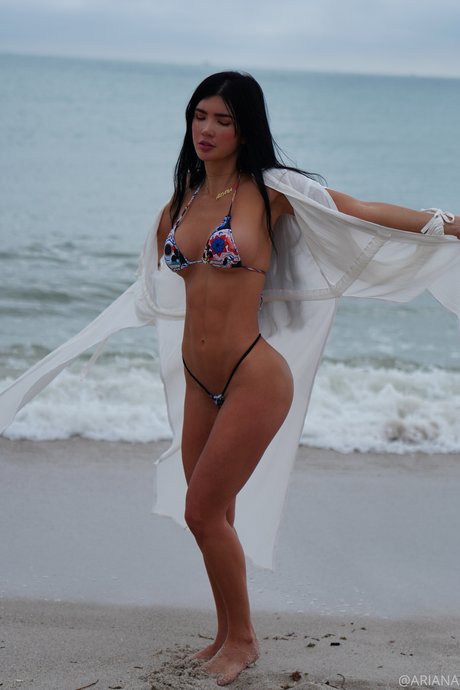 毛深いアジア人オンリーファンズ セクシー裸 ギャラリー