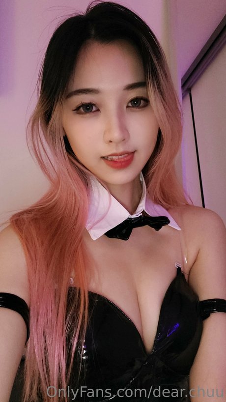 アジア人のティーンの足 オンリーファンズ 美しいポルノ 写真