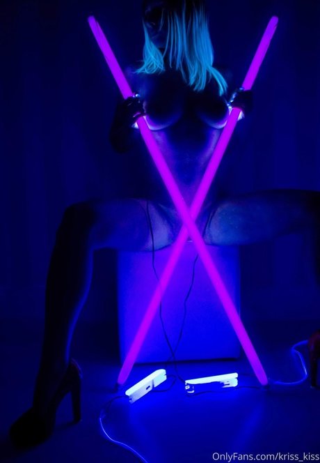 大きなお尻と巨乳のオンリーファンズ 無料ポルノ 写真