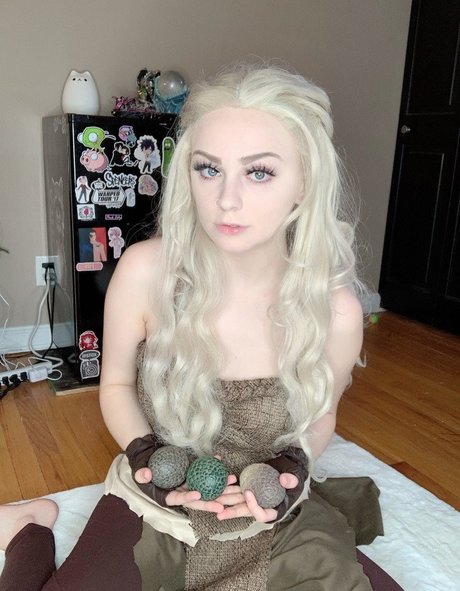 ゴス3P OnlyFans ホット裸 写真