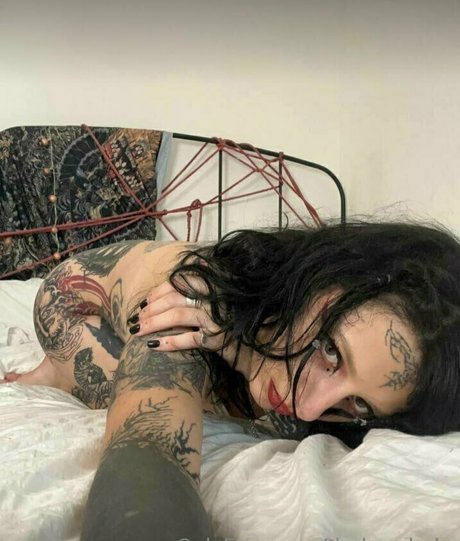 BBW フェイシャル OnlyFans 美しいヌード 画像