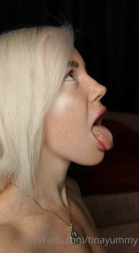 ティーンウェブカメラOnlyFans ホット 写真