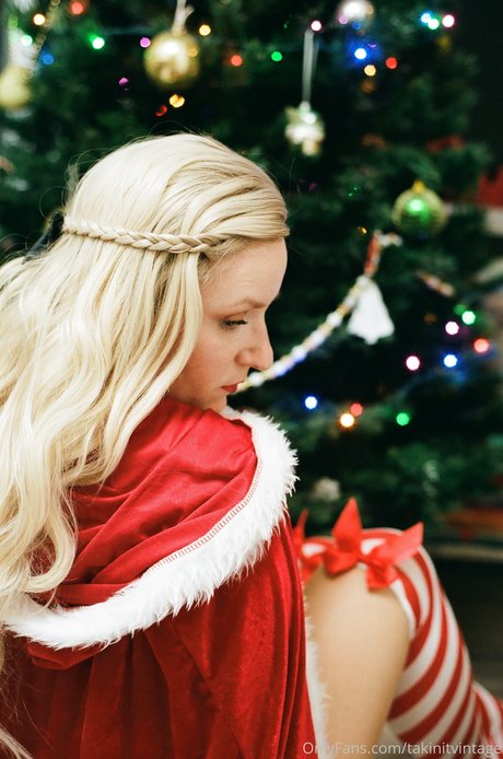 _Marketa Ruzickova ヌードモデル 写真