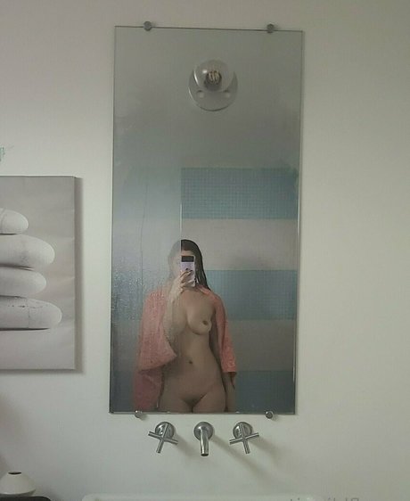 ポーグエボニーオンリーファンズ ポルノ 画像