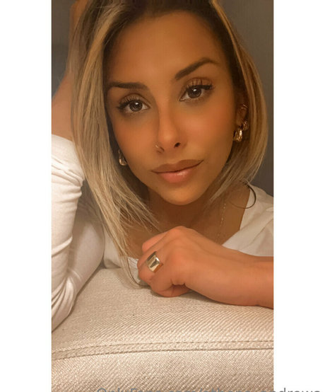 Athena Andrews ポルノスター 高品質 ギャラリー