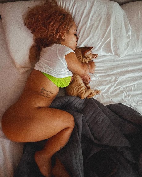 Tanya Tehanna スター 画像