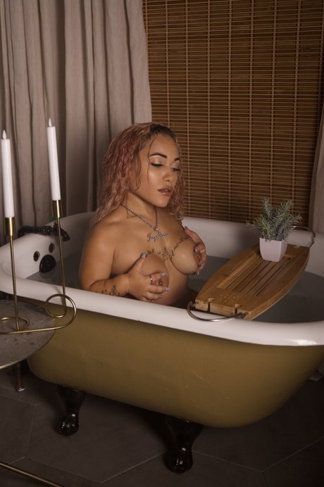 Tanya Tehanna アダルトモデル 写真