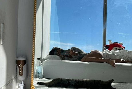 アジア人女性OnlyFans セクシー 写真