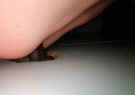 ヘンタイオンリーファンズ セクシー裸 写真