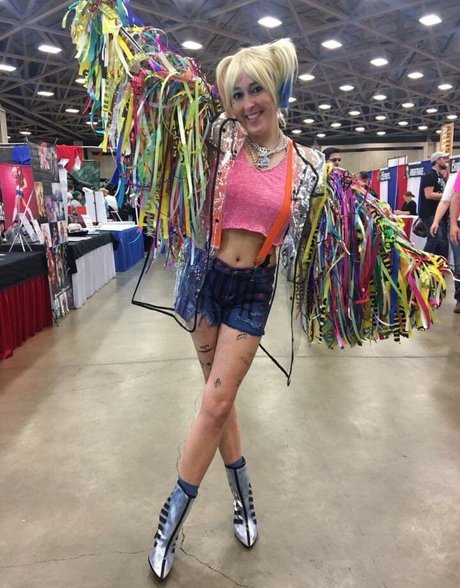 Mcubed Cosplay 完璧なスター 写真