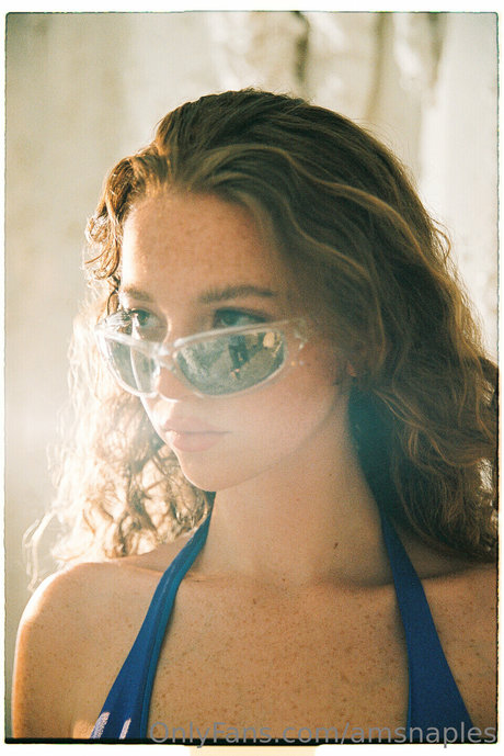 ティーンシーメールオンリーファンズ セクシーヌード ギャラリー