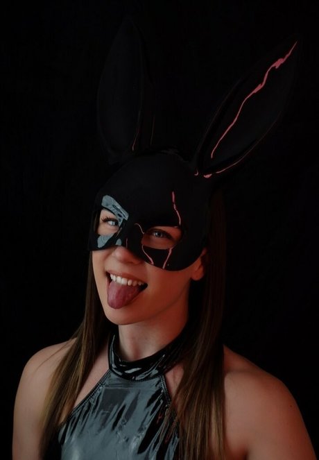 Emily fox official かわいいスター 写真