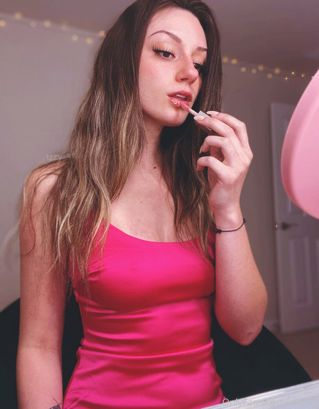 アジア人 ノーPPV オンリーファンズ セクシーヌード 画像