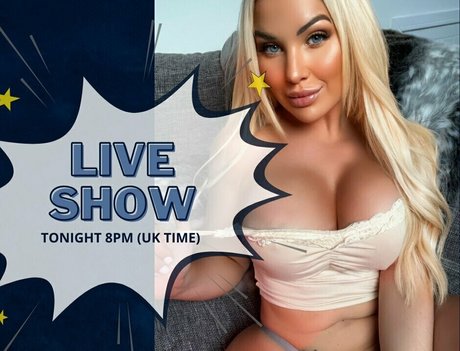 ブロンドビキニOnlyFans ホットセックス 画像