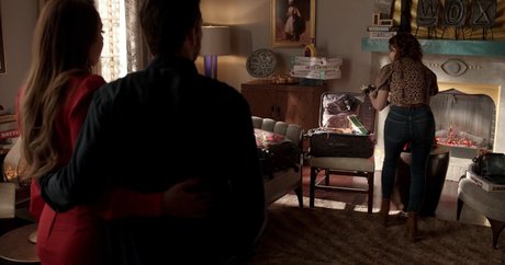 Emily Rudd 独占モデル 画像