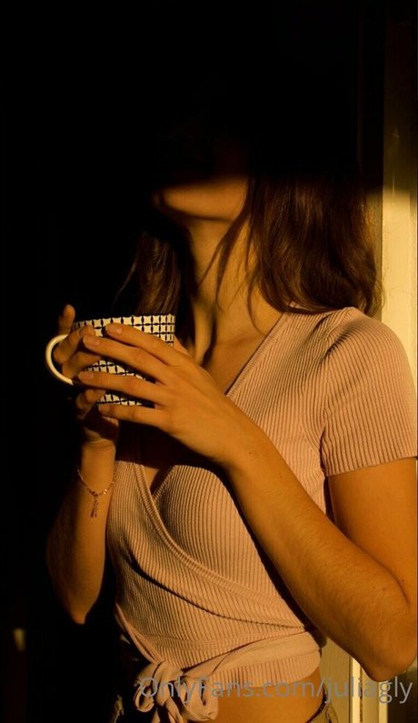 Julia Gauly 高品質モデル ギャラリー