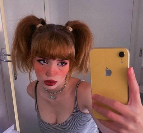 Mia Rodriguez アダルト女優 画像