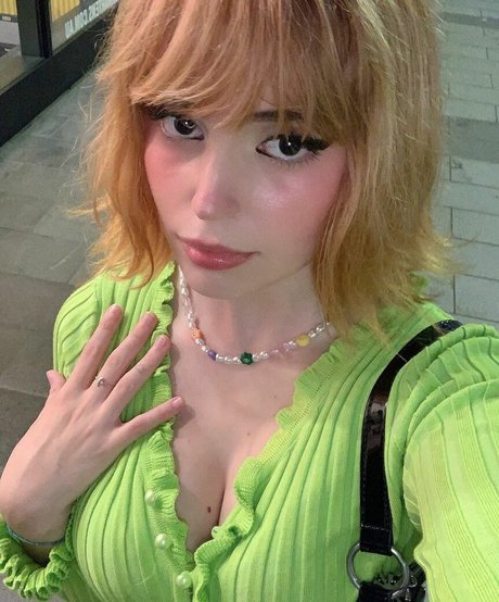 Mia Rodriguez アートスター アーカイブ