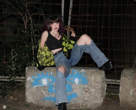 Mia Rodriguez エロティックなポルノスター ギャラリー