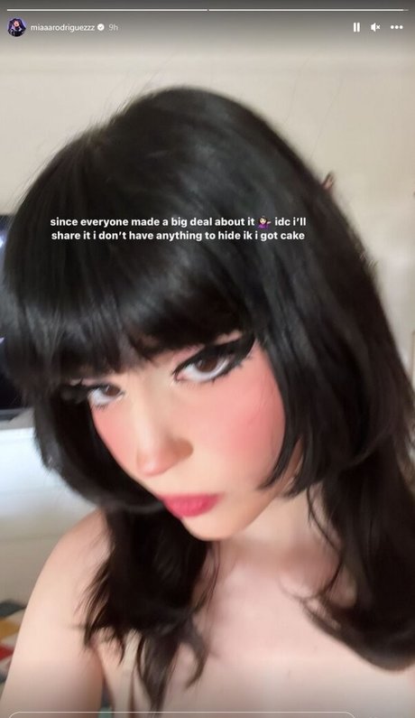 Mia Rodriguez HDスター 写真