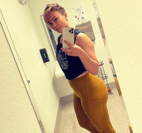 Michelle Waterson 完璧なポルノスター 写真