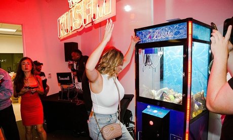 OnlyFansアカウント アート裸 写真