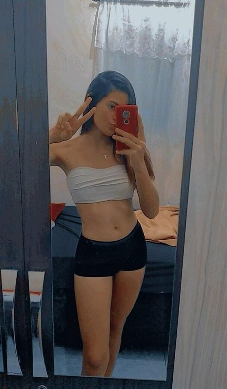 ハンズオンリーファン ホットヌード 画像