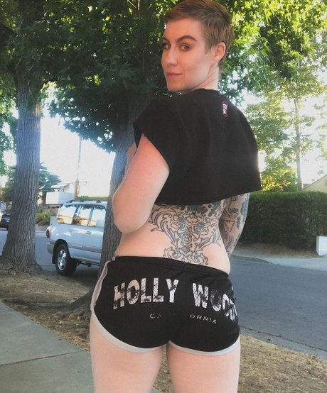 Comicbookgirl19 無料女優 写真