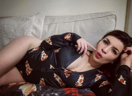 JOIティーンオンリーファンズ 無料 画像