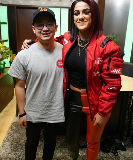 ポーグガールズオンリーファン 無料裸 ギャラリー