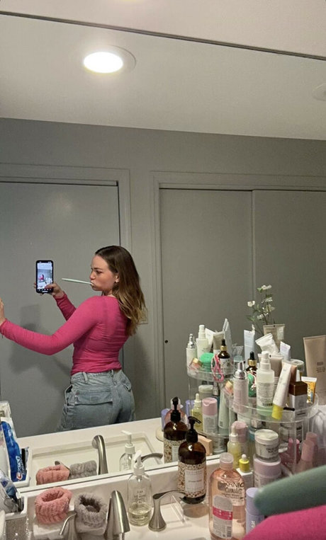 ぽっちゃり 主観視点 OnlyFans 無料 写真