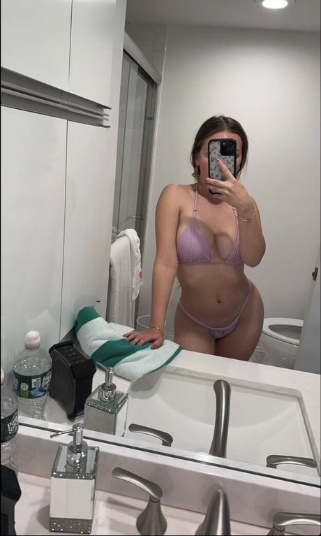 足ヌードオンリーファンズ 美しい裸 写真