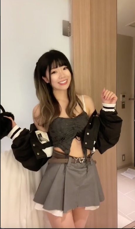 igumdrop 裸の女優 写真