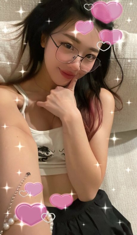 年配の熟女オンリーファンズ セクシー裸 画像