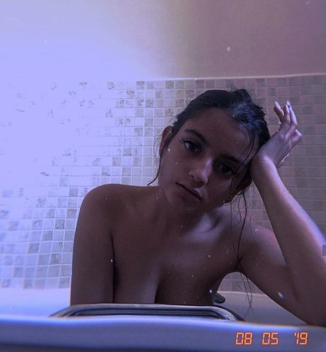 Swagata Sanyal ポルノスター 裸 写真