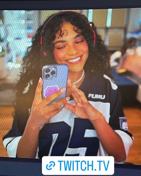 Sydeon ヌードスター 画像