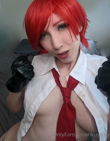 Ikuy ホットなモデル 写真