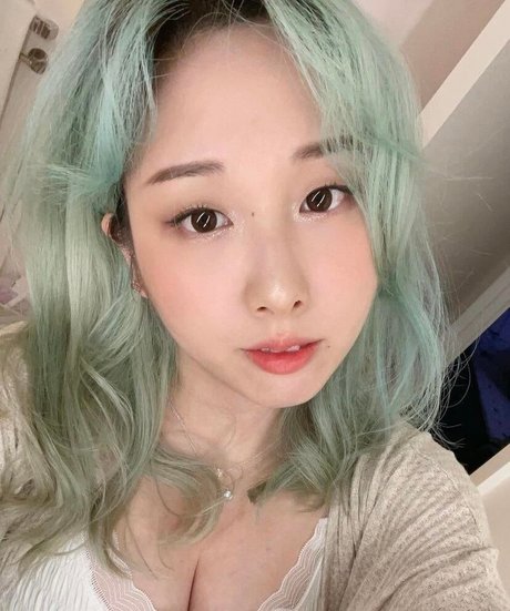 裸の熟女オンリーファンズ 無料エロ 写真