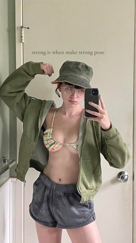 肉厚マンコオンリーファンズ ポルノ ギャラリー