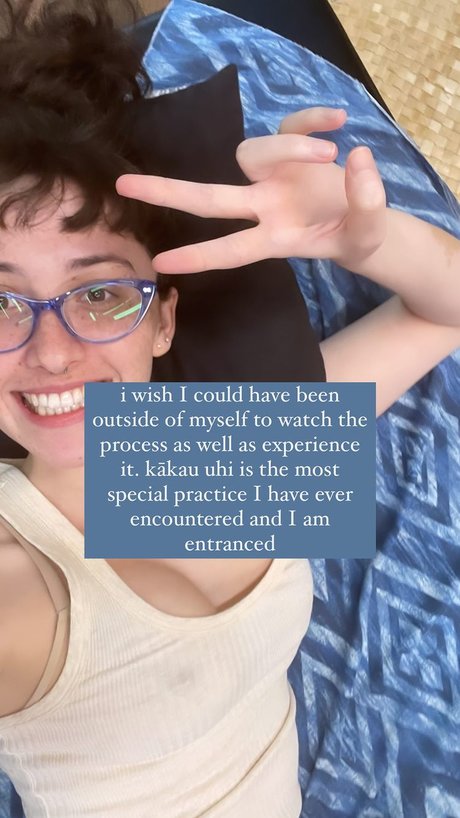 Anuhea Nihipali アダルト女優 写真