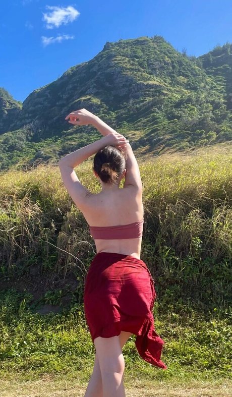 Anuhea Nihipali 素敵なポルノスター ギャラリー