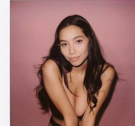 アジア人 ノーPPV オンリーファンズ 無料xxx 写真